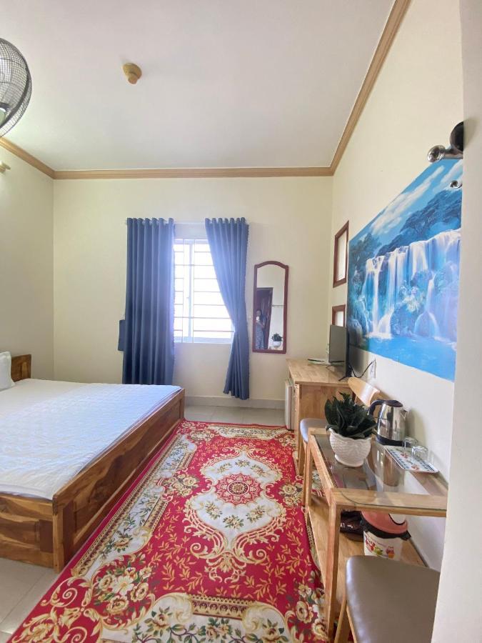 Hotel Khach San Ban Me Xanh Buôn Ma Thuột Esterno foto