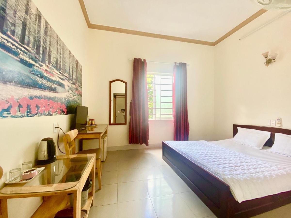 Hotel Khach San Ban Me Xanh Buôn Ma Thuột Esterno foto