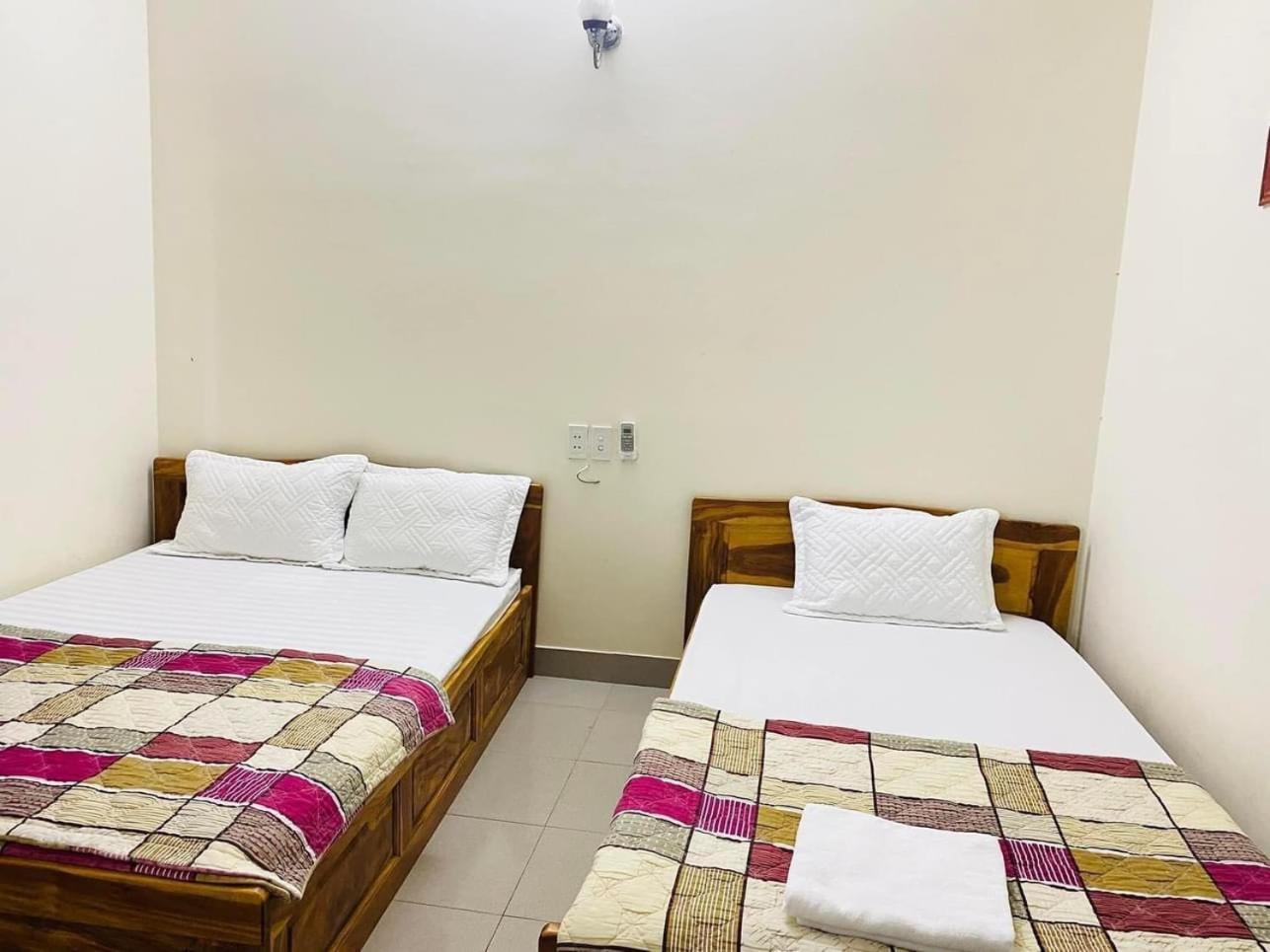 Hotel Khach San Ban Me Xanh Buôn Ma Thuột Esterno foto