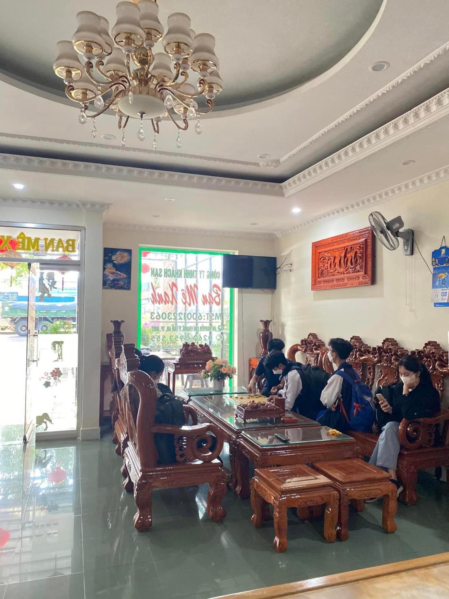 Hotel Khach San Ban Me Xanh Buôn Ma Thuột Esterno foto