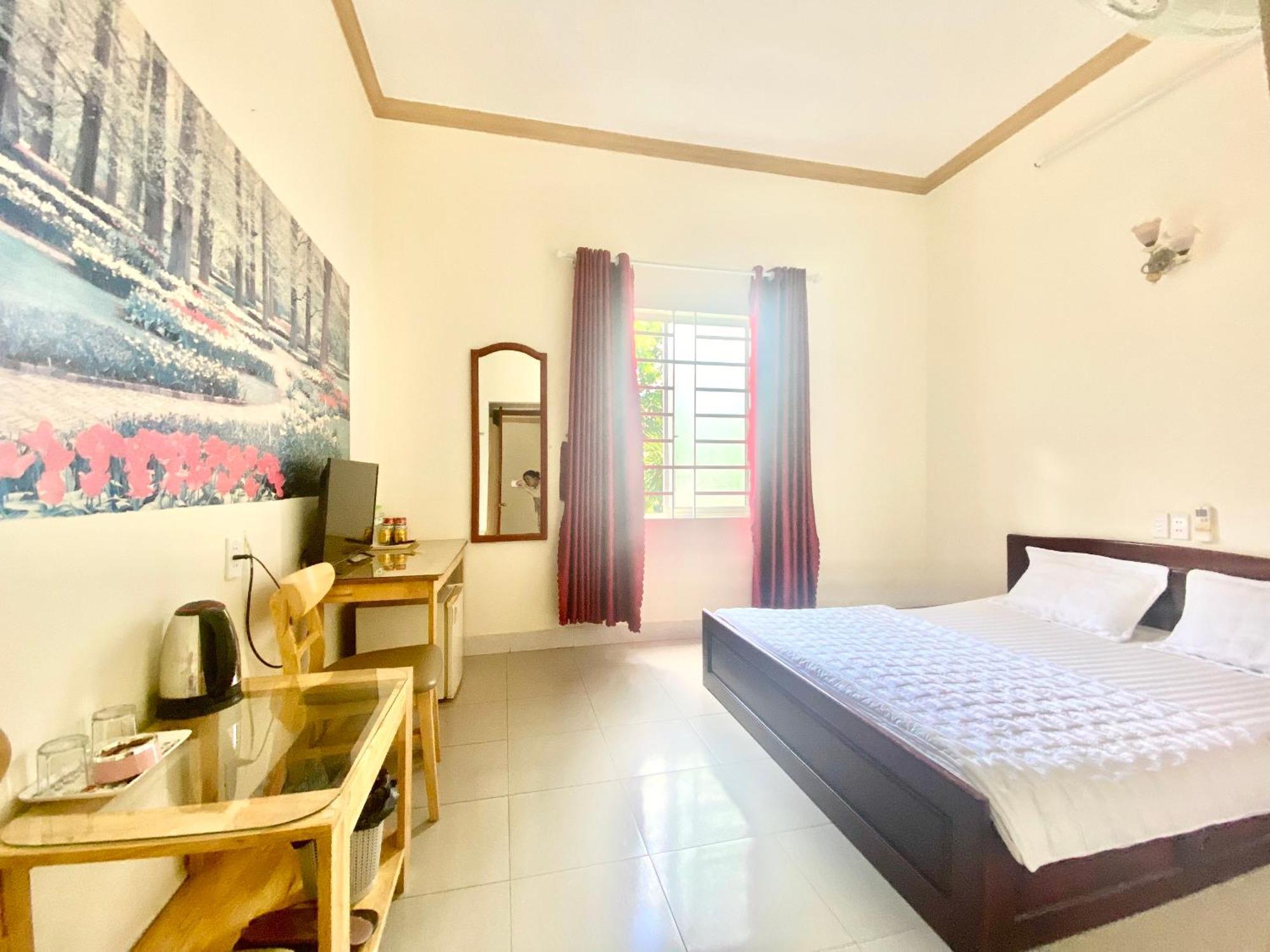 Hotel Khach San Ban Me Xanh Buôn Ma Thuột Esterno foto